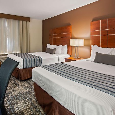 Best Western Plus Wakeeney Inn & Suites Buitenkant foto