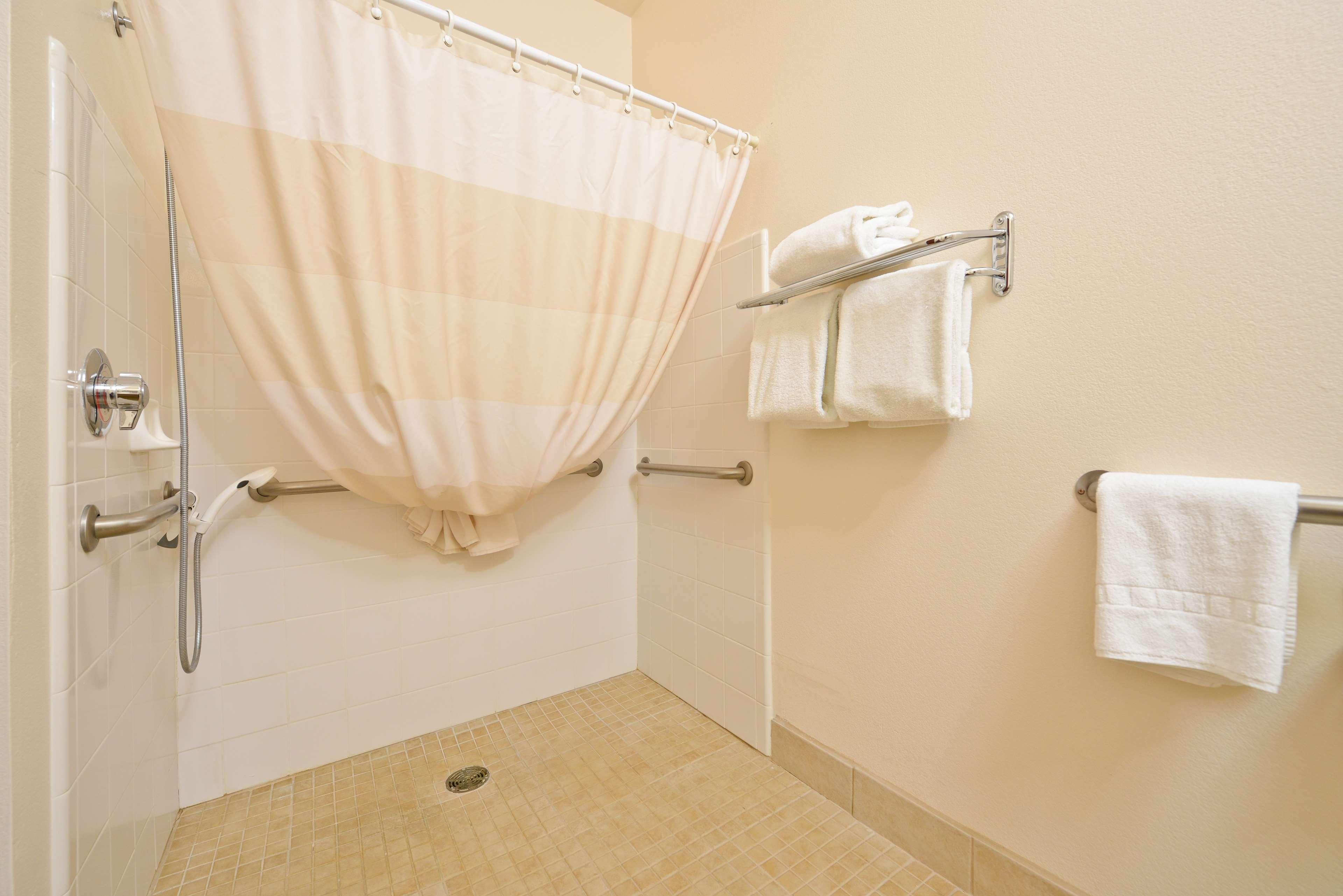 Best Western Plus Wakeeney Inn & Suites Kamer foto