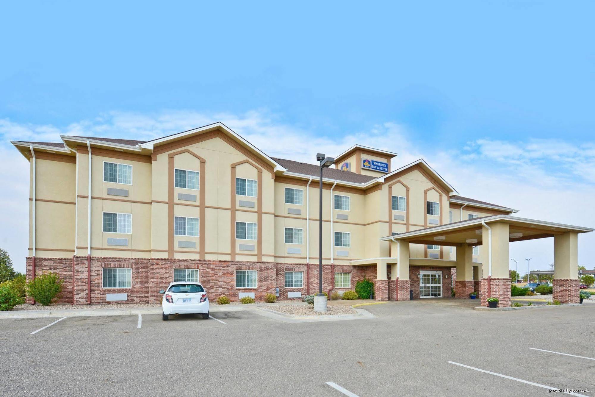 Best Western Plus Wakeeney Inn & Suites Buitenkant foto