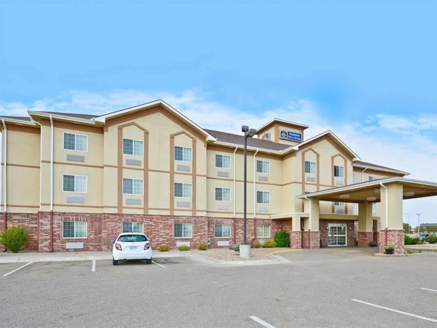 Best Western Plus Wakeeney Inn & Suites Buitenkant foto