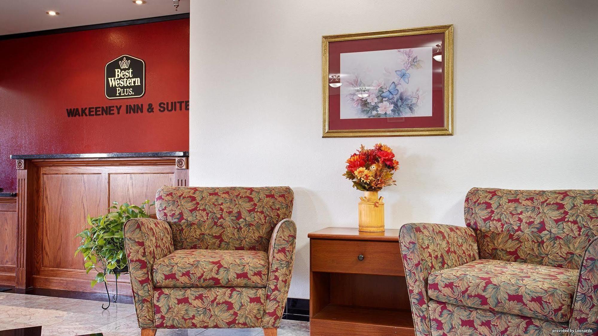 Best Western Plus Wakeeney Inn & Suites Buitenkant foto